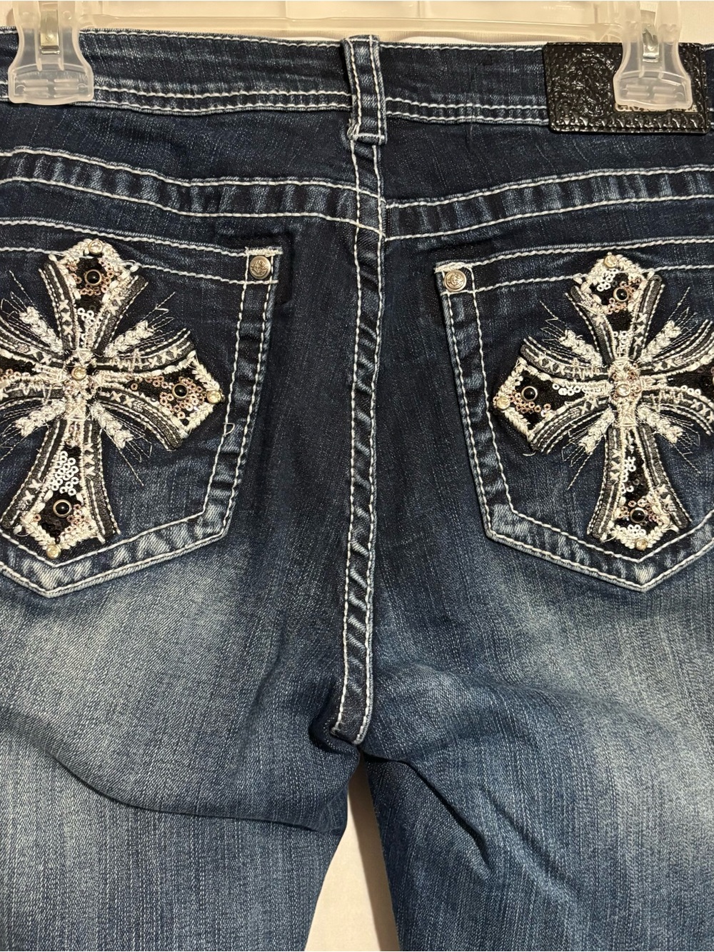 Grace in LA Easy Fit Embellished Cross Back Pockets size 31 Boot Cut Jeans